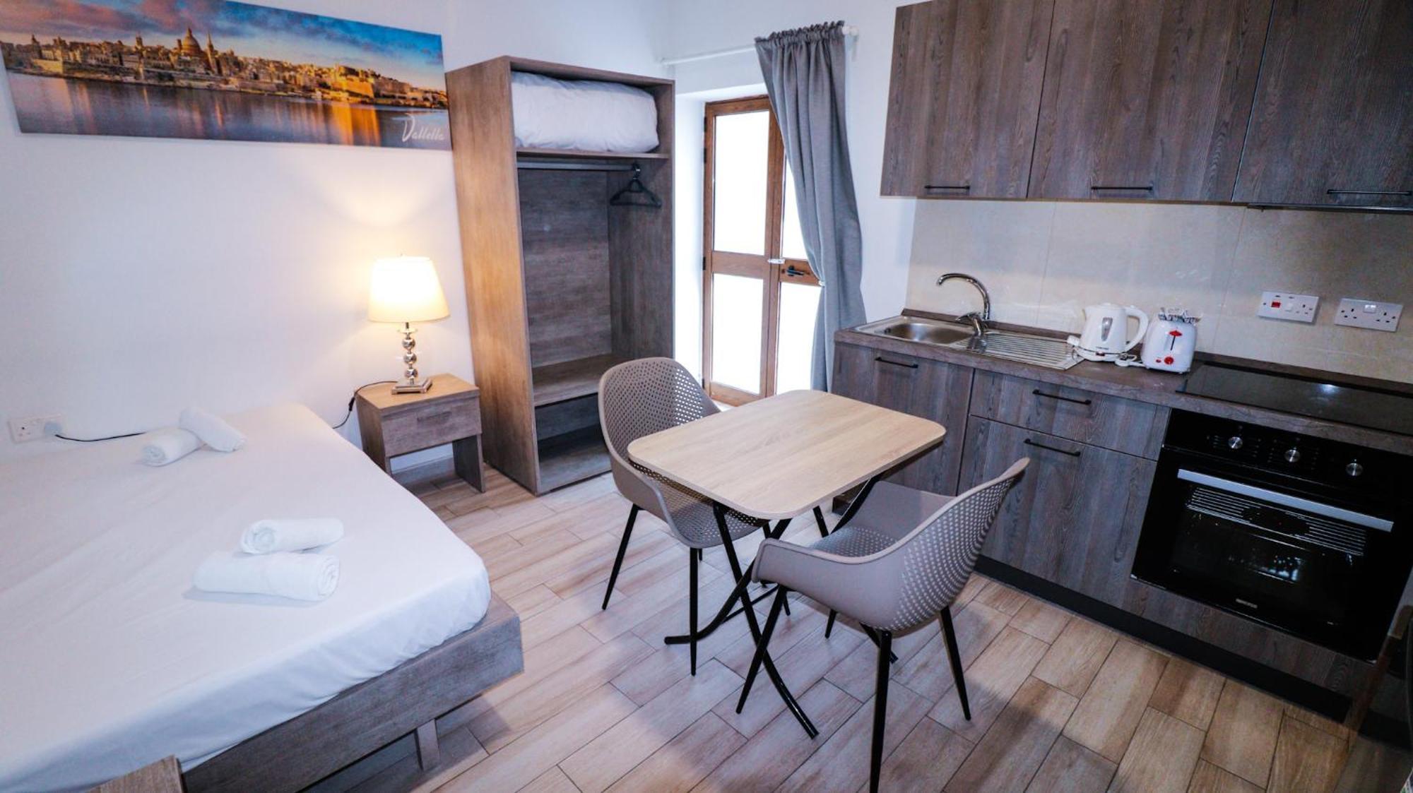 Napoli Suites Studios Aparthotel Saint Julian's Luaran gambar