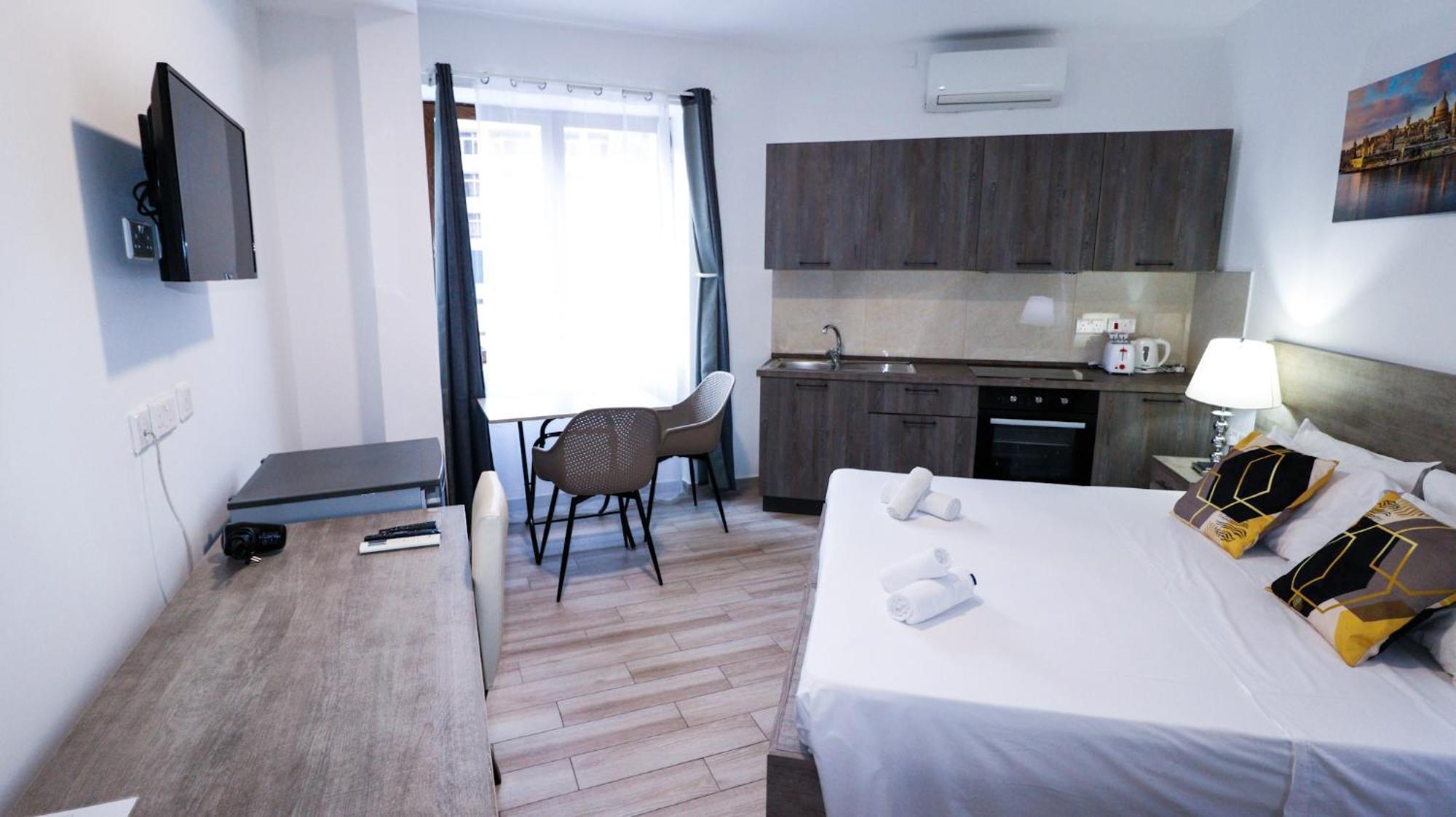 Napoli Suites Studios Aparthotel Saint Julian's Luaran gambar