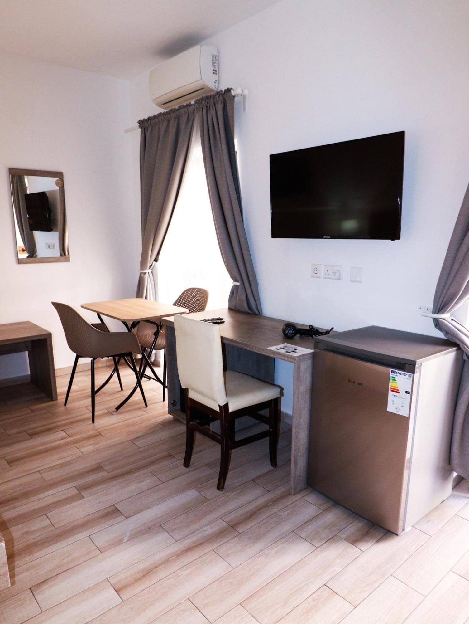 Napoli Suites Studios Aparthotel Saint Julian's Luaran gambar