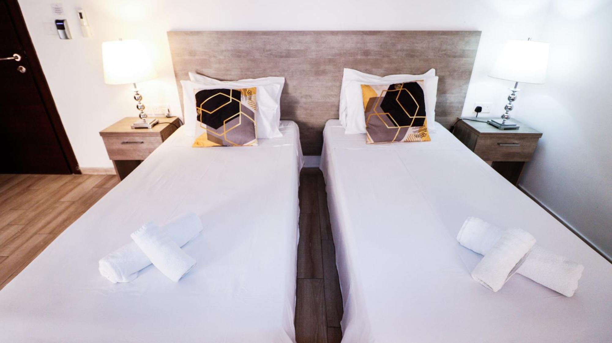 Napoli Suites Studios Aparthotel Saint Julian's Luaran gambar