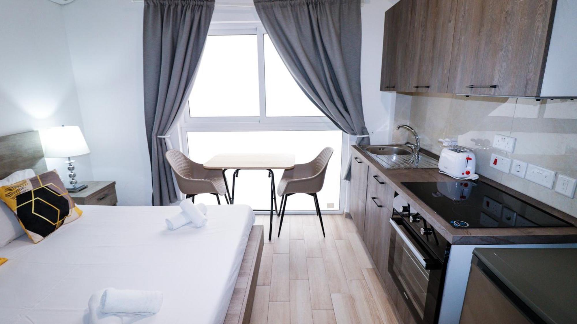 Napoli Suites Studios Aparthotel Saint Julian's Luaran gambar